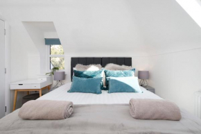 Nightingale - Perfect location close to the Beach - Free Parking
